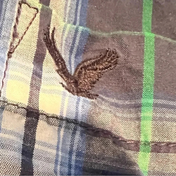 American Eagle Outfitters | athletic fit men’s shirt. Size: L - Picture 12 of 15